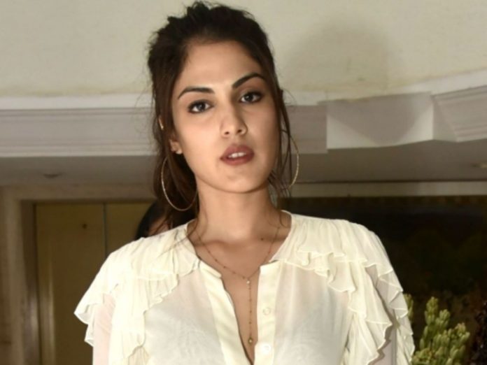 rhea chakravorty